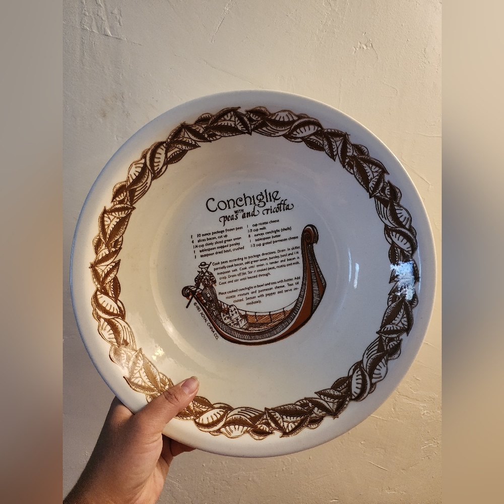 Vintage Italian Classics Ceramic Pasta Bowl
